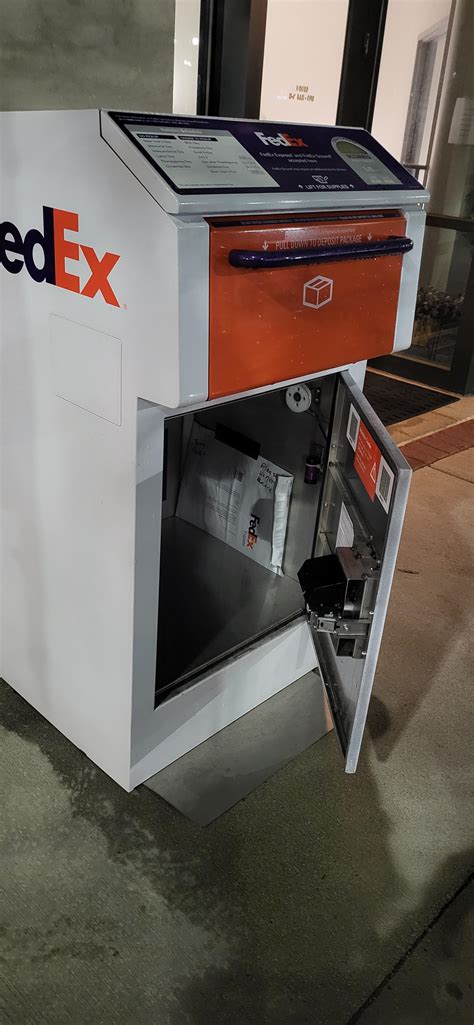 Walking to the gas station at a out 2 am, and I walked by this FedEx