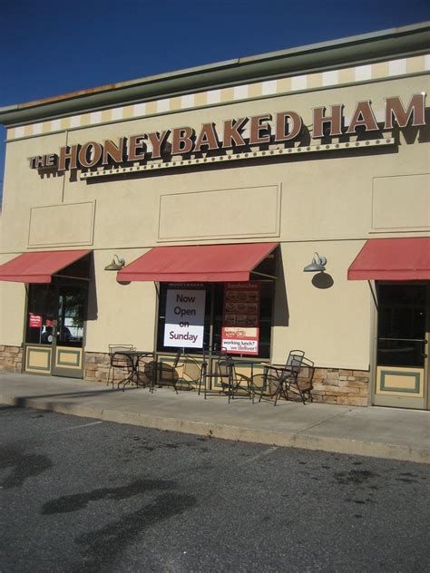 Honeybaked Ham Stores and Kiosks Hiring Holiday Help | Wentzville, MO Patch