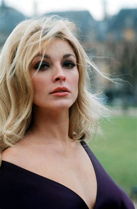 During the 1960s, she played small television roles before . Sharon Tate photo 72 of 98 pics, wallpaper - photo #350111 ...
