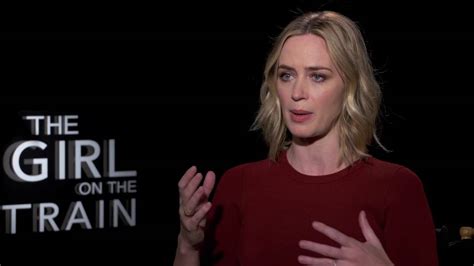 The Girl On The Train Interview Emily Blunt Youtube