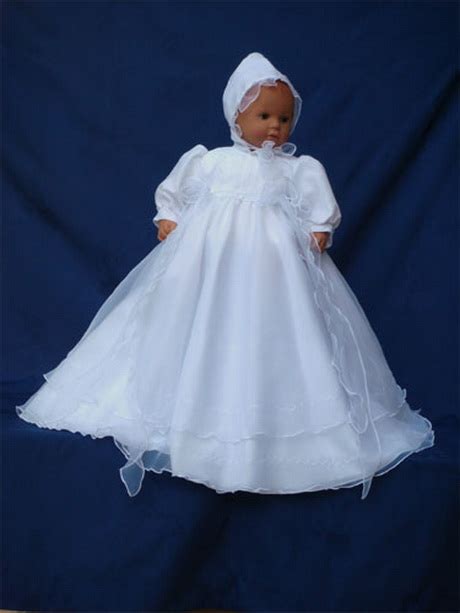 Premiers instants, premiers vêtements… pour le plaisir d'habiller son bébé, my baby love vous propose une collection de vêtements pour bébé fille qui conjugue mode, qualité et confort. Robe de bapteme fille hiver