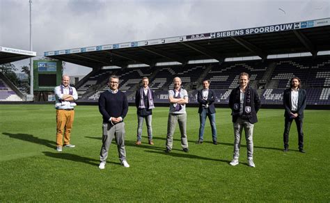 It is possible that archibald leitch was involved in the design of the stadium having made several visits prior to the games.12. Young Business Club | Beerschot