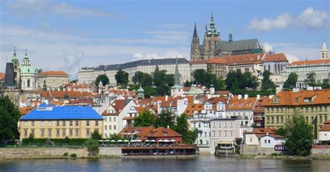 Praha / Prague - Capital of Czech Republic | Gigaplaces.com