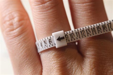 How To Measure Your Ring Size At Home Ring Size Chart Ring Etsy