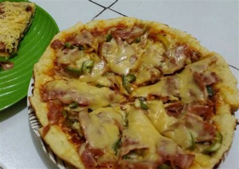 Do not delete this link. Resep Pizza Teflon oleh Lesty Vianda - Cookpad