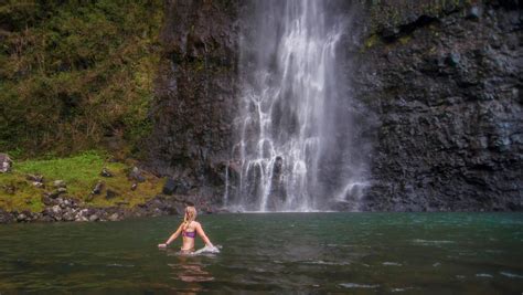12 Of The Tallest Most Epic Hawaii Waterfalls Hawaii Magazine
