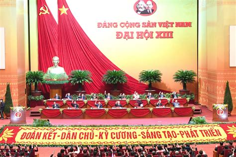Results Of 13th National Party Congress Reported To Vietnamese In