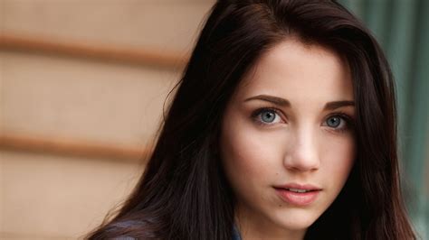 Emily Rudd Picture Image Abyss