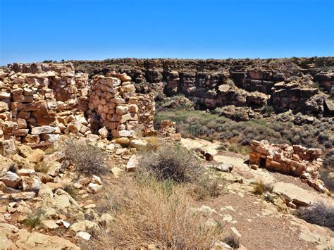 Two Guns Ghost Town In Diablo Canyon Stock Photo Image Of Winslow