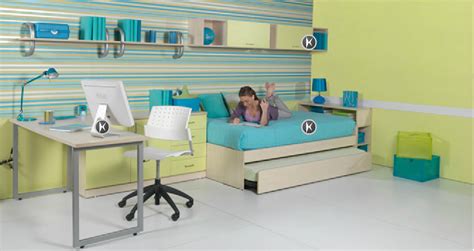 Si estás buscando ideas para decorar un dormitorio para jóvenes, donde el espacio esté aprovechado al máximo y estén cubiertas todas las necesidades, aquí. Los dormitorios para niños alérgicos o asmáticos no deben tener alfombras, telas o muebles ...