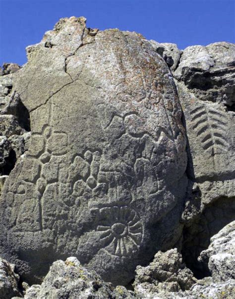 Oldest Petroglyph Discovery Raises Questions About Clovis Culture
