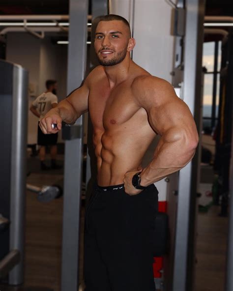 Vladislav Gerasimov On Instagram 💪🏼 Abs Sixpack Gymlife