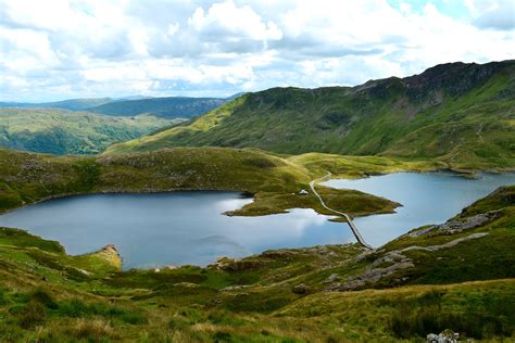 We have reviews of the best places to see in wales. North Wales Listed as 4th Best Region To Visit - In The World!