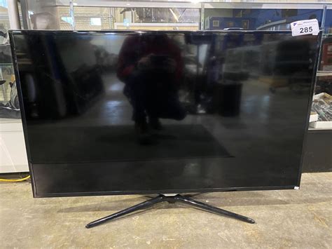 Samsung 50 Tv Model Un50f5500af With Stand And Cord