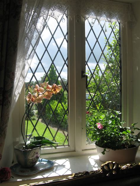 English Country Home These Leaded Glass Windows Have Always Hold Me In