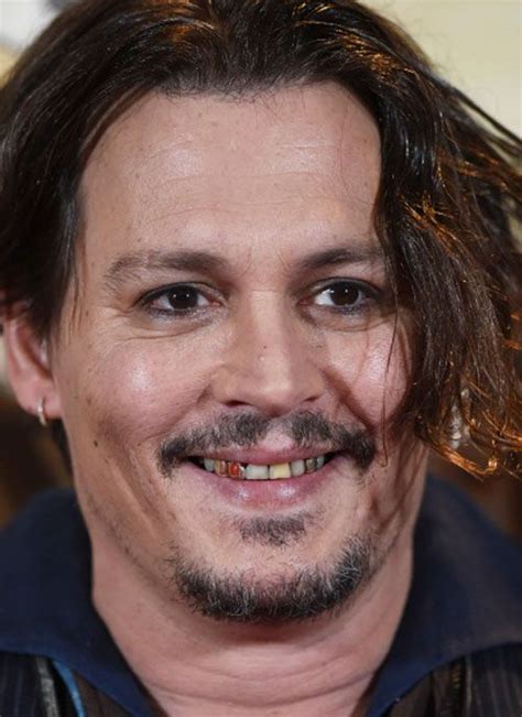 20 Photos That Show Johnny Depp Has Completely Given Up Big World Tale