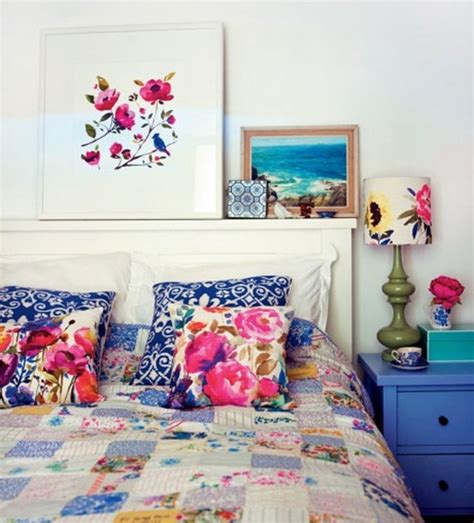 Romantic And Bold Modern Florals For The Bedroom Home Goods Decor