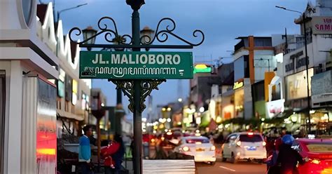 Malioboro The Most Famous Tourist Destination In The Center Of Jogja