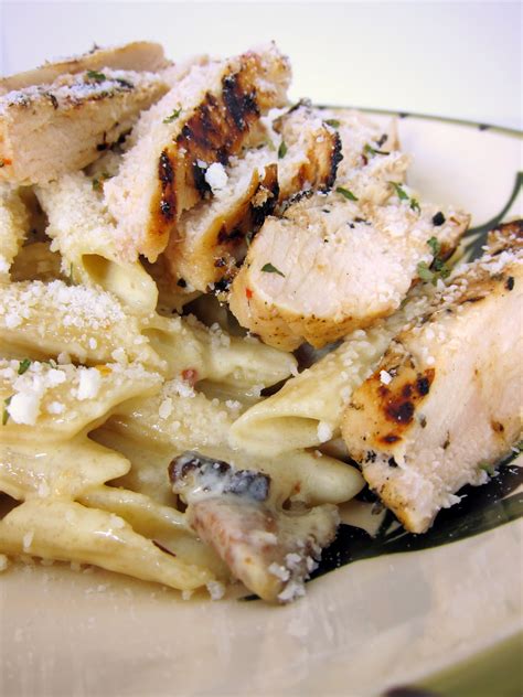 Add the cream, mascarpone, parmesan and stock cube. Chicken Bacon Pasta | Plain Chicken