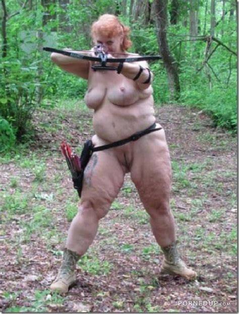 Naked Psycho Woman Will Shoot You In The Face Porned Up