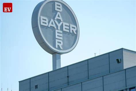 In der eu haben bislang vier impfstoffe eine zulassung erhalten: Bayer will Curevac-Impfstoff produtieren