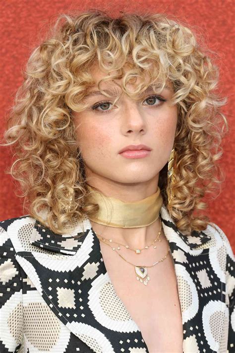 15 wolf cut ideas for curly and wavy hair