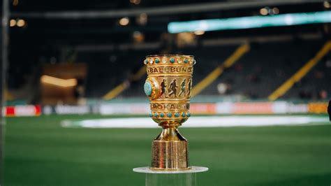 Публикация от die mannschaft (@dfb_team). DFB-Pokal zeitgenau terminiert - Eintracht Frankfurt Profis