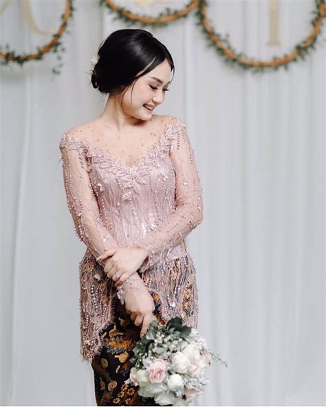 Top Populer Kebaya Modern Elegan Istimewa