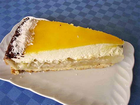 Apfelkuchen mit Sahne Eierlikör Haube von abra