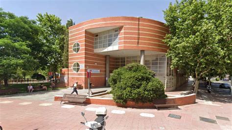 Simple Science: How to Make a Volcano with Kids