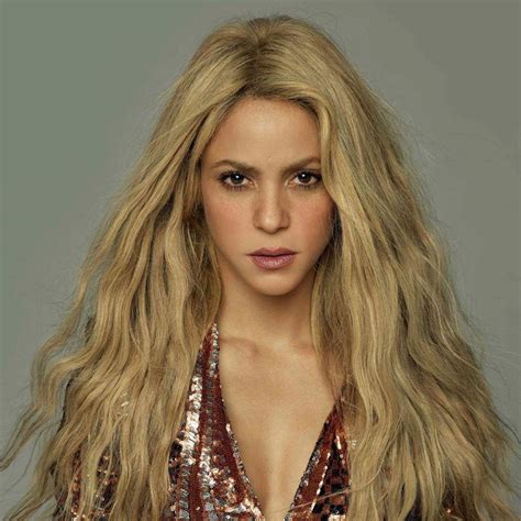 Esc Ndalo Se Revel La Foto De Shakira Que Le Caus Problemas Con