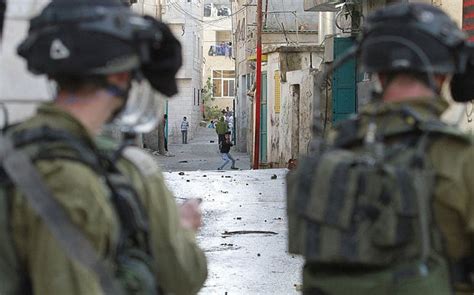Israeli Army Using Live Ammunition For Crowd Control Reports Middle