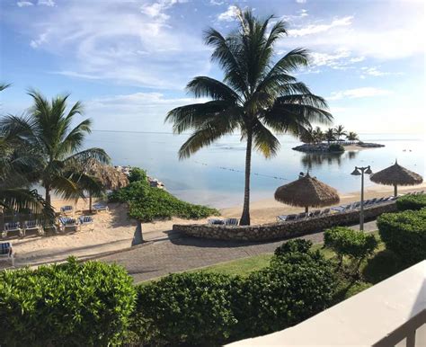 Holiday inn hotels & resorts. Kids Stay Free All-Inclusive Resorts! | Enchanted ...