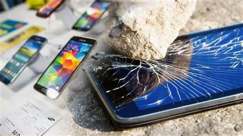 Rüyada telefon kırılması neye işaret? Rüyada telefon görmek hayırlı