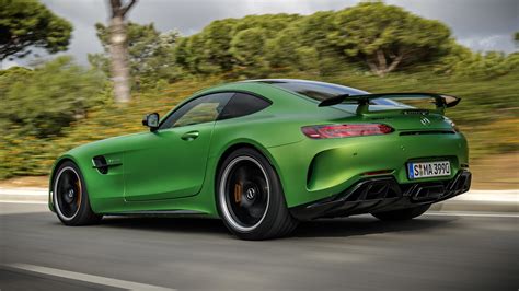 Mercedes Benz Amg Gt R Photos Photogallery With 22 Pics