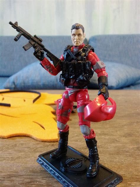 GIJOE Retaliation Alley Viper In-Hand Images - HissTank.com