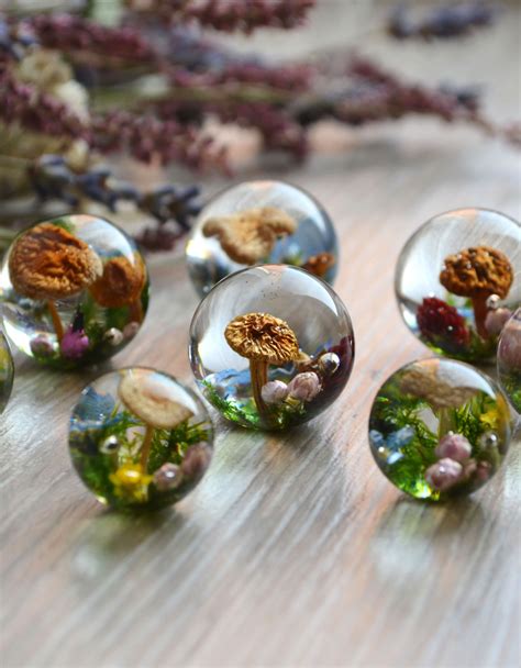 Preserving real/fresh flowers in resin!. Pin by That Crazy SARAH on Preserved Flower Jewelry ...