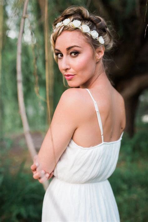 59 Medium Length Wedding Hairstyles You Love To Try Wohh