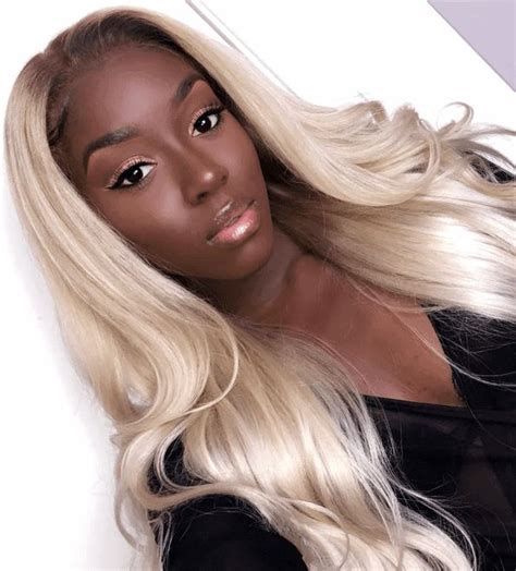 22 Ways To Style Blonde Hair On Dark Skin In 2022 Hair Styles Honey