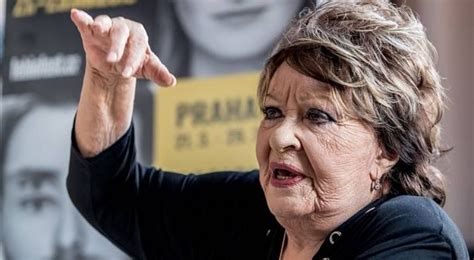 Téma jiřina bohdalová na blesk.cz. "Chybí pokora, laskavost a úcta": Jiřina Bohdalová ...