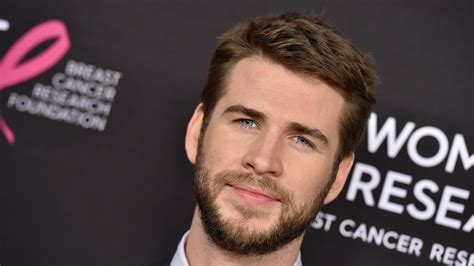 Liam Hemsworth Has Just Learnt What A Thirst Trap Is