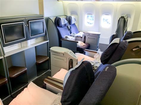 United Airlines First Class 777