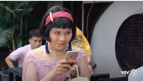 Jul 17, 2021 · phim hương vị tình than tập 63. Phim Hương vị tình thân tập 49: Nam sốc vì bị Long gọi là ...