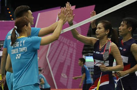 Age, siblings, height, weight, what he did before fame, his family life latest information about him on social networks. Chan Peng Soon/Goh Liu Ying battle through to 2nd round of ...