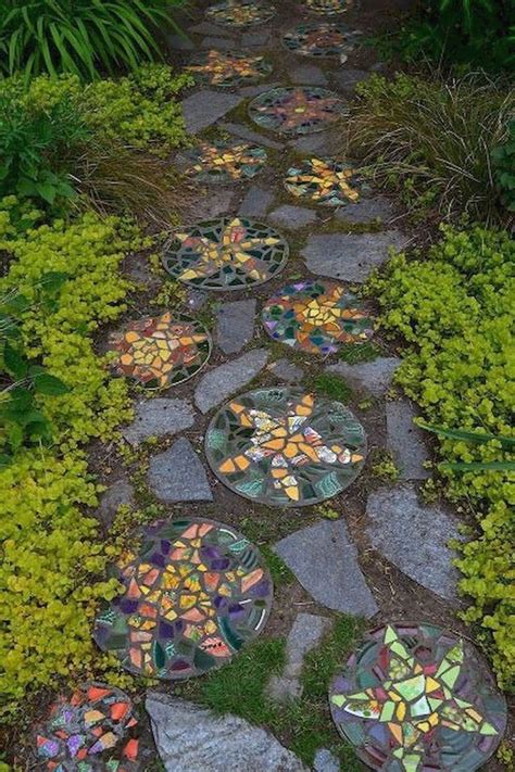 30 Newest Stepping Stone Pathway Ideas For Your Garden Mosaic Garden