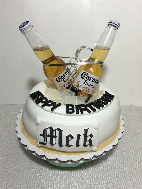 Pastel Con Cervezas Decoración Con Fondant Toppings Birthday