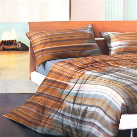 Maybe you would like to learn more about one of these? Lenzuola Una Piazza E Mezza Zucchi - Completo Letto ...