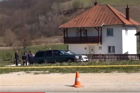 Двајца малолетници со шрафцигер убиле соседи во Босна и Херцеговина па се возеле со нивниот