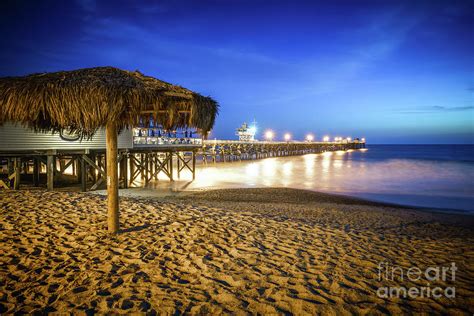 San Clemente Pier At Night Photograph By Paul Velgos Fine Art America