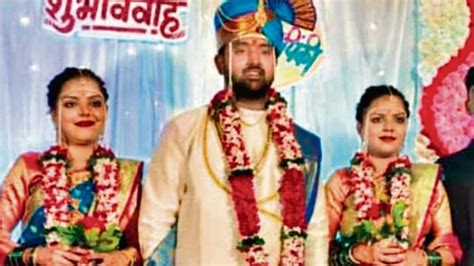 Twin Sisters From Mumbai Marry Same Man In Solapur Groom Booked
